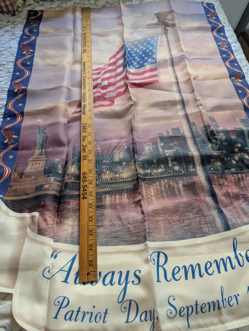 Always remember 9/11 large garden flag Thomas Kinkade - Picture 2 of 5